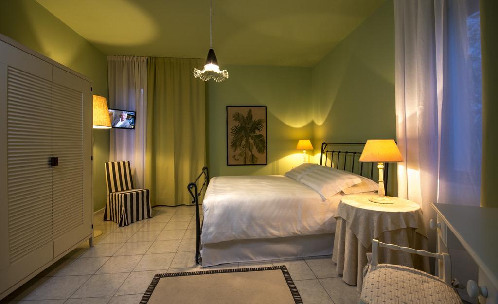 B&B Maison Biagetti Сантарканджело-ді-Романья Номер фото